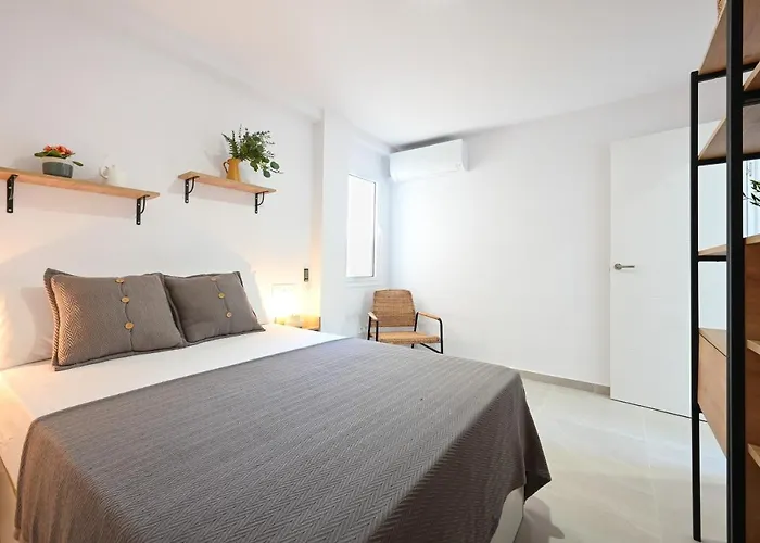 New 2 Bedroom And Center - Ruiz Vertedor By 10tosea דירה פואנגירולה