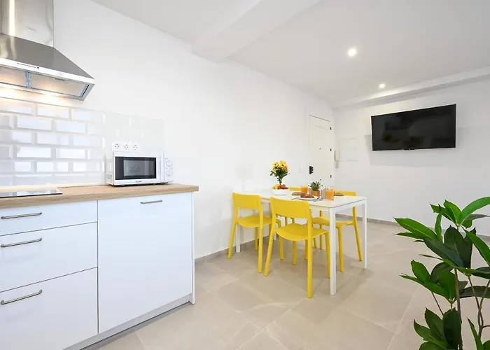 Apartment New 2 Bedroom And Center - Ruiz Vertedor By 10tosea Fuengirola